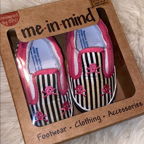 Pink Skull Baby Slip Ons (discolored) - Picture 1 of 6